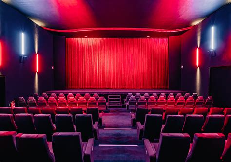 KINO .